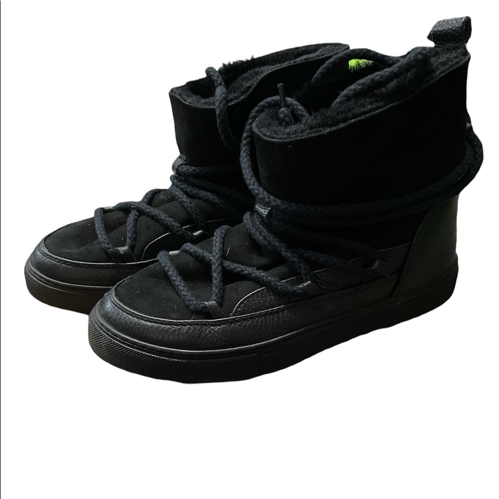 Inuikii black snow booties sz 10